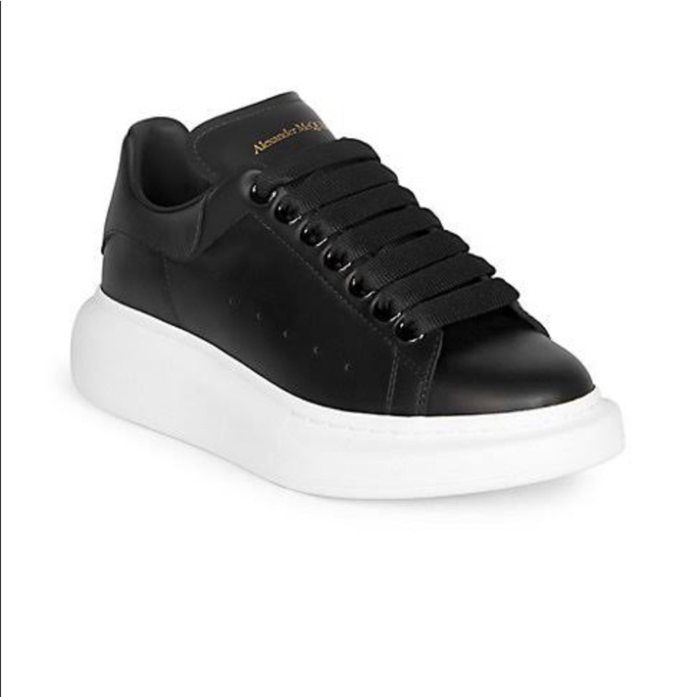 Alexander McQueen shoe size 8